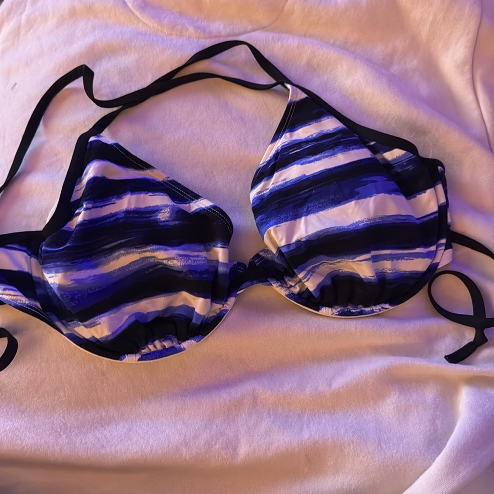Skye Bikini Top